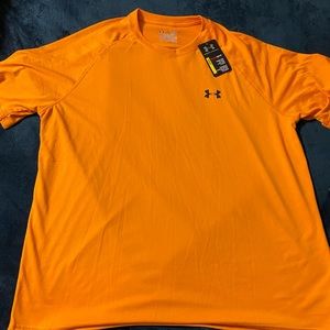 Under Armour XL t shirt